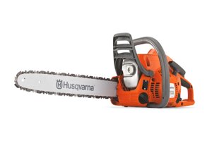 Потужна бензинова ланцюгова пила HUSQVARNA 120 II : Об'єм циліндра 38,2 cm, потужність 1,4 кВт, шина 35 см, оригінал