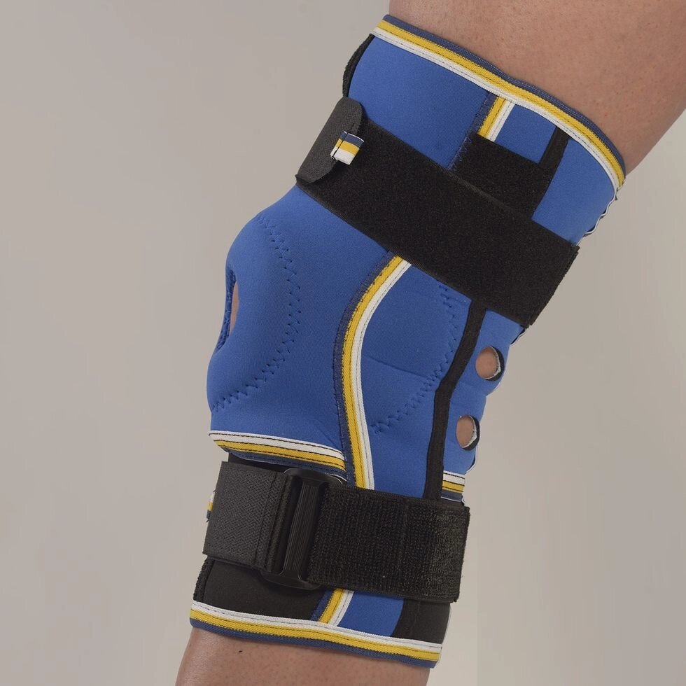 Бандаж коленного сустава с ребрами жесткости неопреновый 4022 (размеры с 5 по 6) від компанії Med-oborudovanie - фото 1