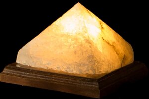 Соляна лампа Піраміда енергетична