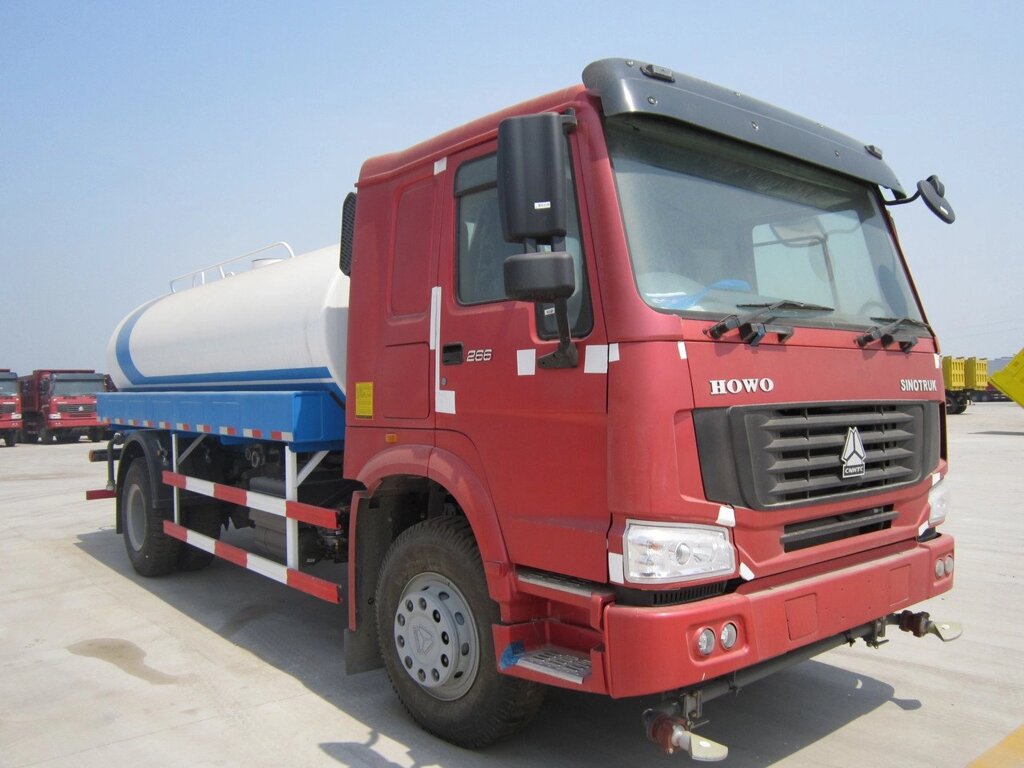 Водовоз sinotruk HOWO 6X4 280HP WATER tanker TRUCK - вибрати