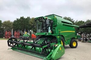 Зернозбиральний комбайн John Deere W4401 2017 р. в.