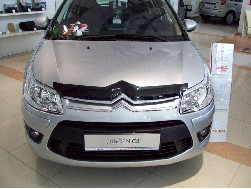 Дефлектор капота SIM Citroen C4 I 08-10 хетчбек 3d / 5d темний (SCIC4H50812) від компанії Тюнінг і аксесуари для авто - фото 1