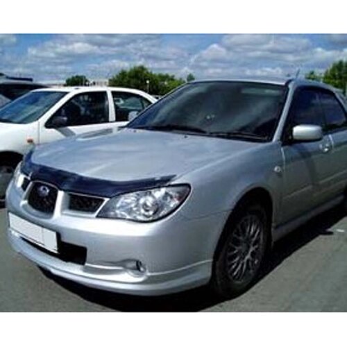 Дефлектор капота SIM Subaru Impreza (GD) 2006-2007 темний (SSUIMP0612) від компанії Тюнінг і аксесуари для авто - фото 1