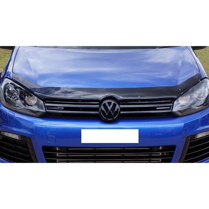 Дефлектор капота SIM Volkswagen Golf VI 2008-2012 темний (SVOGOL0912) від компанії Тюнінг і аксесуари для авто - фото 1