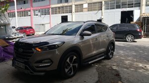 Дефлектор капоту (мухобойка) Hyundai Tucson TL 2016-2021