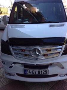 Дефлектор капоту (мухобойка) Mercedes Sprinter 2006-2013 короткий