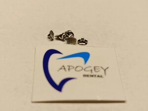Лінгвальна кнопка люверс зігнута ApogeyDental Ціна за 1 шт