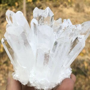 Натуральний камінь білий кварц. Мінерал White quartz 100g