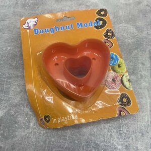 Вирубка пластикова для донатів та пончиків Серце SNS MM-774