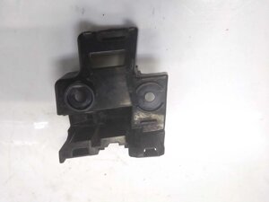 Кріплення ліхтаря лівого 5K6807393A VW Golf VI 09-14, Golf VII 12-20 VW 5K6807393A