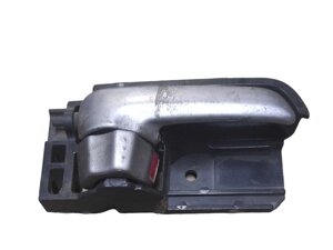 Ручка дверей внутрішня права 8311063J20FC6 suzuki swift 04-10 suzuki 8311063J20FC6