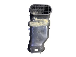 Повітрозабірник 960155700R renault duster 17-DACIA duster 18- renault 960155700R