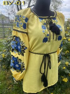 Святкова жіноча блузка вишиванка з національним орнаментом вишита сорочка вишиванка