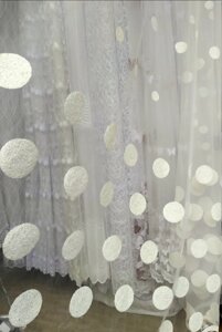 Тюль в детскую узор шарики белые в Киеве от компании "Тюль, гардины, шторы"  интернет-магазин