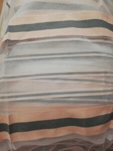 Тюль полоска цвета пудра с сірим коліром, залишок 3,6 м в Києві от компании "Шторы и тюль"  интернет-магазин