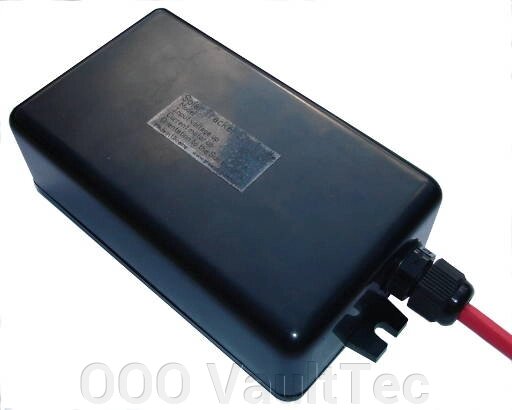 Блок керування сонячного трекера CST 2000 від компанії ТОВ VaultTec - фото 1