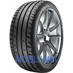 Taurus UHP 215/55 R17 94V