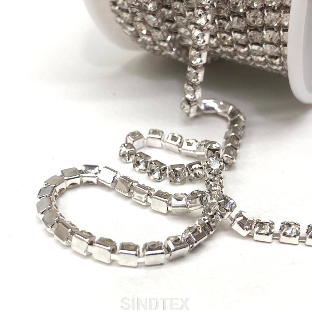1м - Стразовий ланцюг SS12 (3мм), Кристал у сріблі від компанії SINDTEX - фото 1