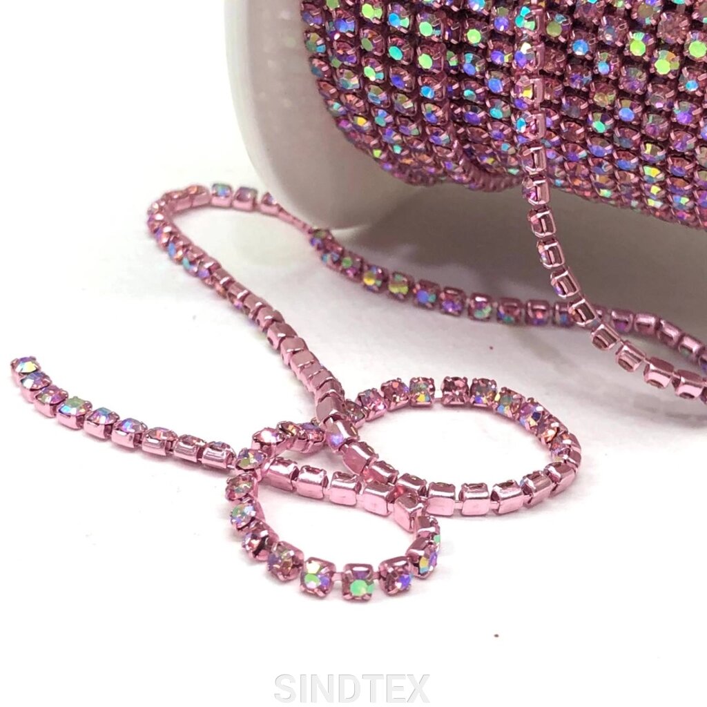 1м - Стразовий ланцюг SS6 (2мм), Рожевий з покриттям АВ від компанії SINDTEX - фото 1