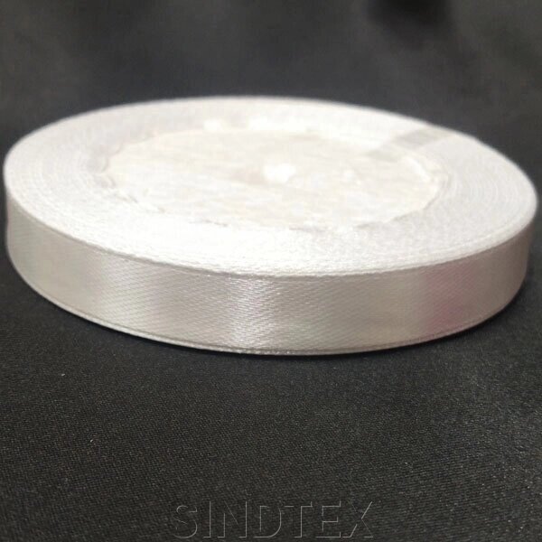Біла стрічка атласна 1,2 см (23 м) "Sindtex" (АЛ12-001) від компанії SINDTEX - фото 1