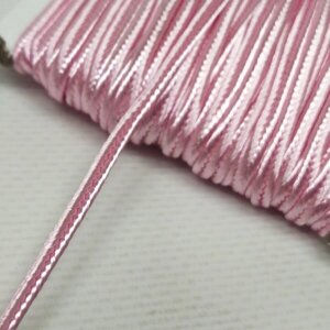 Колір рожевий шнур сутажний плоский 3 мм, моток 30м.