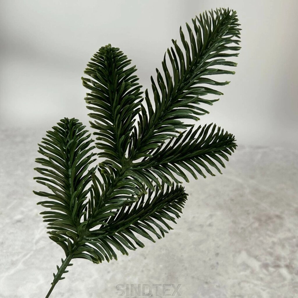 Декоративна хвойна гілочка, 20 см - зелена від компанії SINDTEX - фото 1