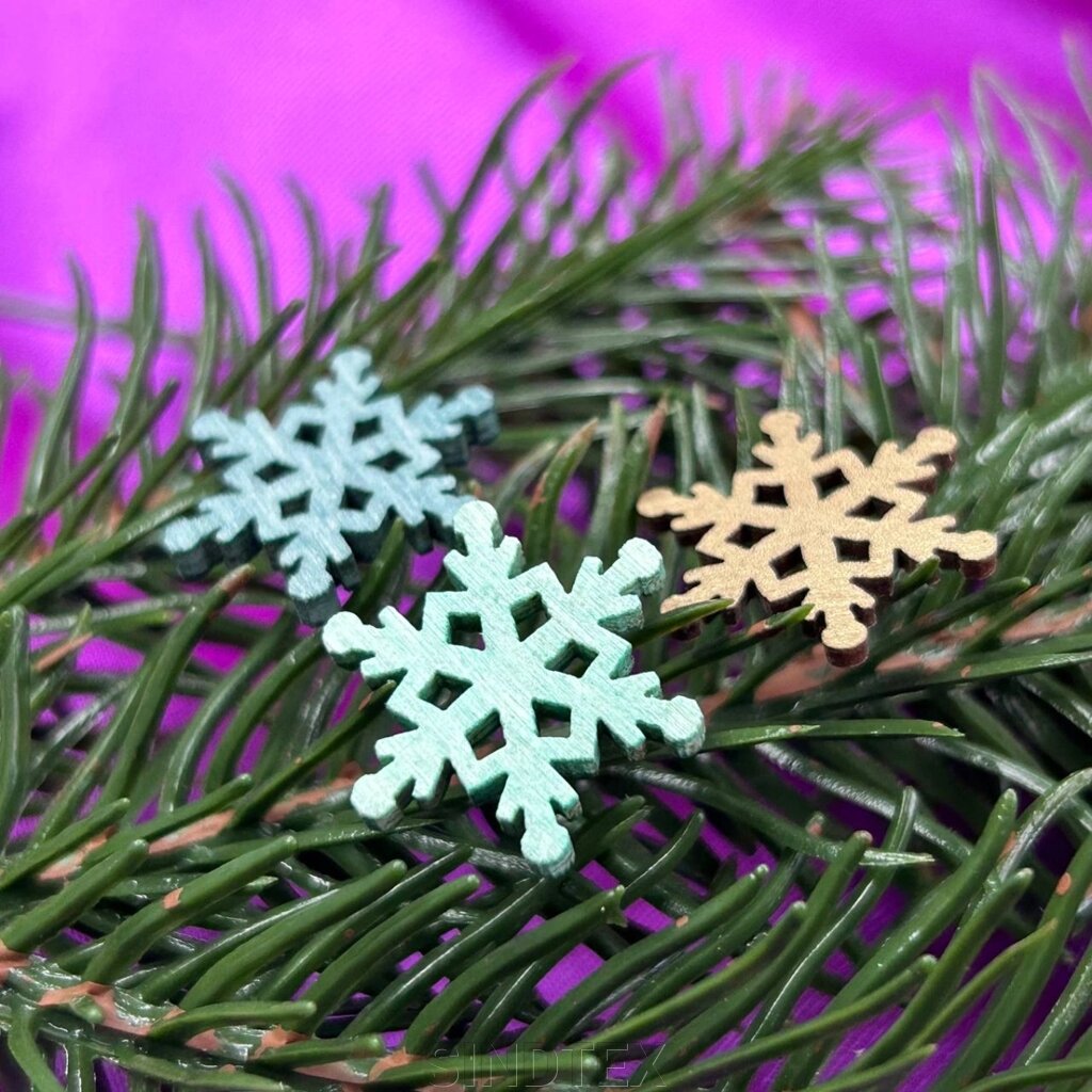 Дерев'яний декор новорічний "Сніжинки" 2 см м'ятний мікс- 35 шт/уп від компанії SINDTEX - фото 1