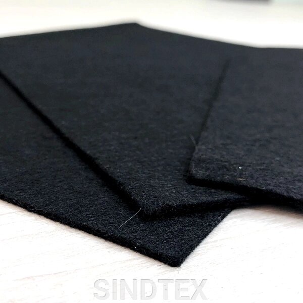 Фетр щільний, 2 мм, 20х30 см, колір - чорний С61 від компанії SINDTEX - фото 1