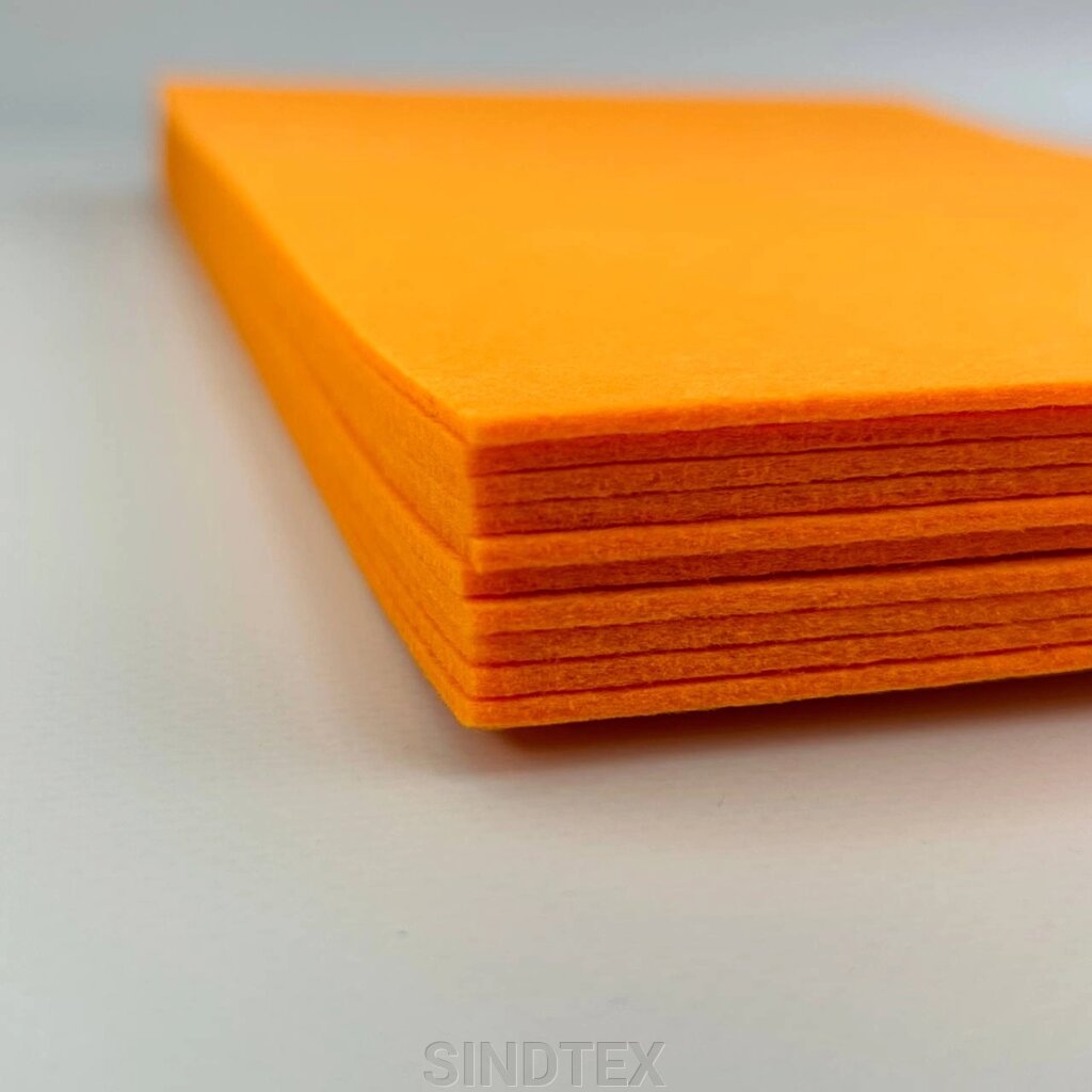 Фетр щільний, 2 мм 20х30 см, колір - помаранчевий С37 від компанії SINDTEX - фото 1