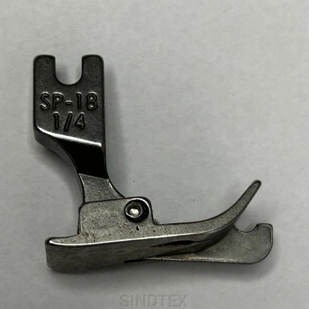 Лапка SP-18 1,4 для оздоблювальної строчки з правого боку (6,4 мм) від компанії SINDTEX - фото 1