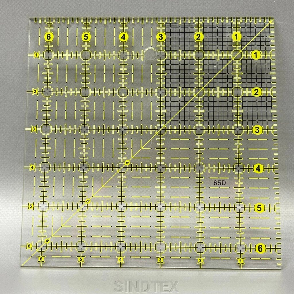 Лінійка для печворку та квілтингу квадратна 16,5х16,5 см прозора від компанії SINDTEX - фото 1