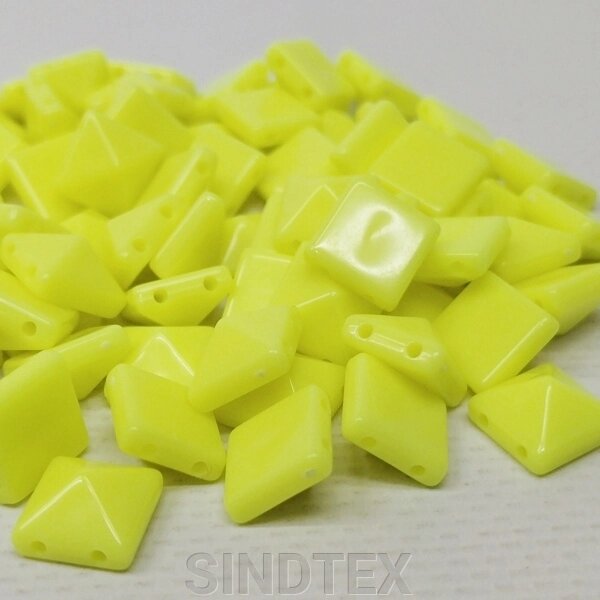 Намистини пластикові пірамідка 5х10мм - 10 гр, колір жовтий неон від компанії SINDTEX - фото 1