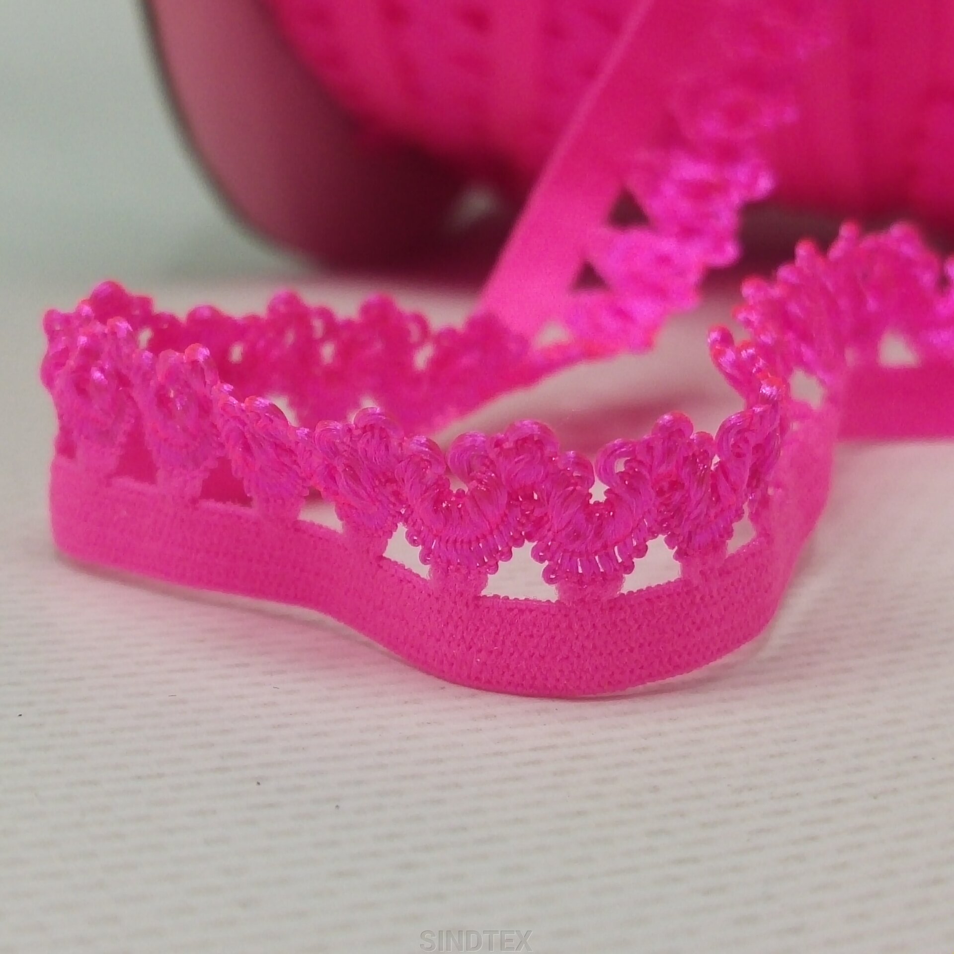 Резинка для пошива нижнего белья (отделочная) 13мм на метраж