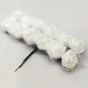 Фоаміранові трояндочки з Фатіном (12шт) колір- Білий