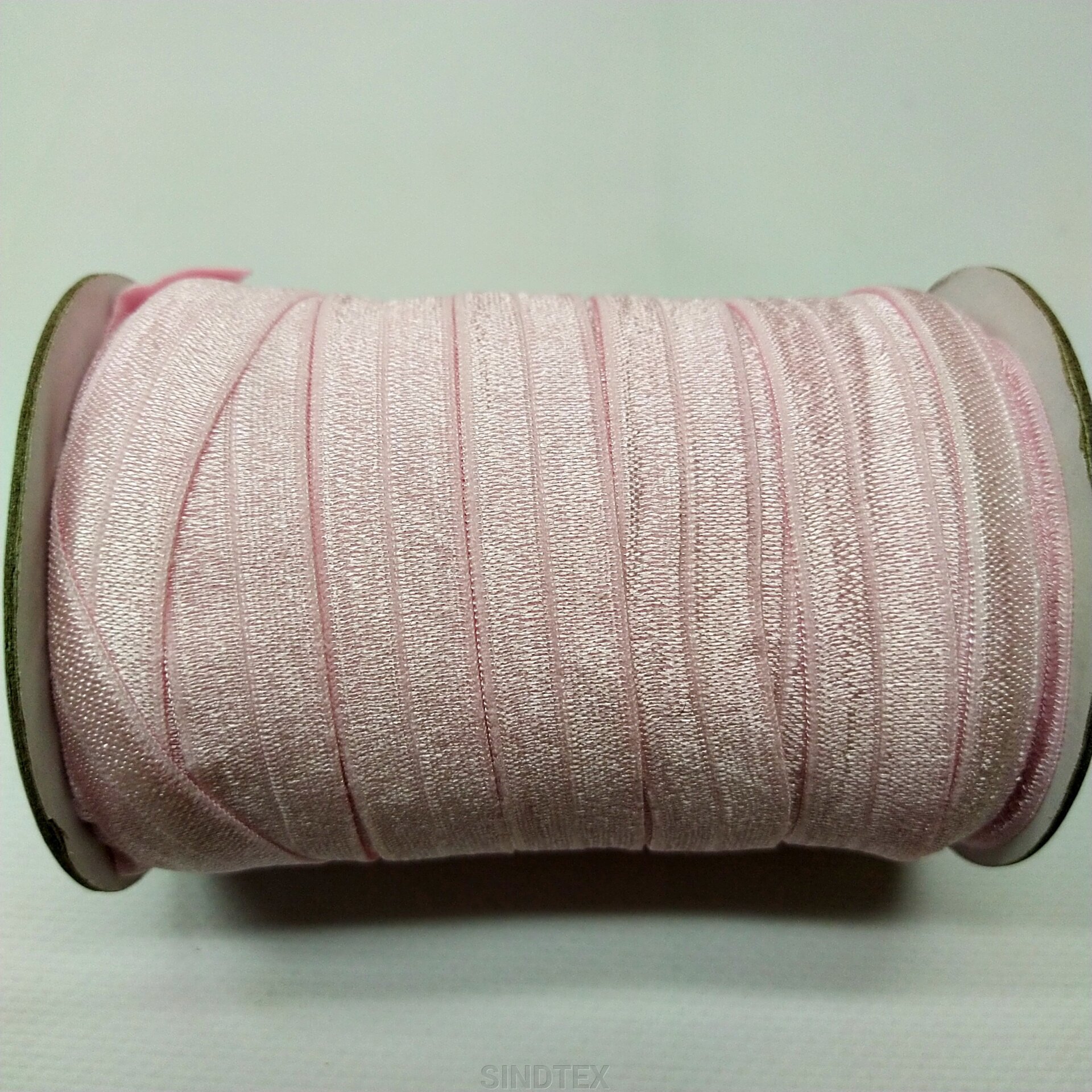 Трикотажная окантовочная бейка с блеском (эластичная, стрейч) 1,5см х 50ярдов