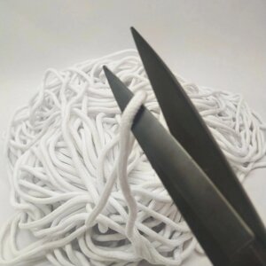 Шнур білий круглий плетений 0,5 см (акрил) "бавовна"