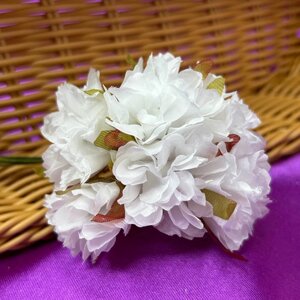 Хризантема, букет 6 квіток - білий в Одеській області от компании SINDTEX