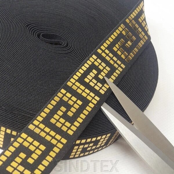 Резинка поясна 3 см чорний із золотими блискітками "лабіринт" від компанії SINDTEX - фото 1