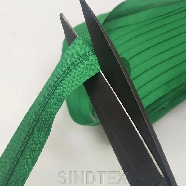 Рулонна блискавка типу спіраль T-3 Колір # 876 Зелений від компанії SINDTEX - фото 1