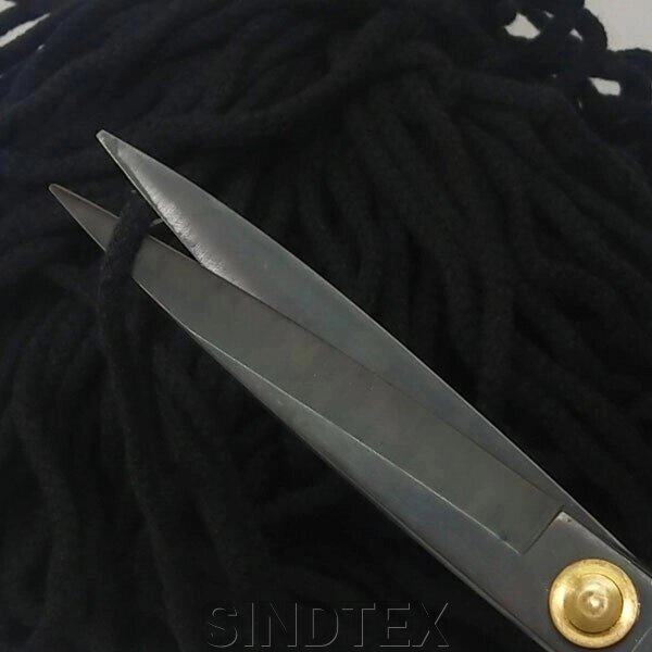 Шнур чорний круглий плетений 0,6 см (акрил) "бавовна" від компанії SINDTEX - фото 1