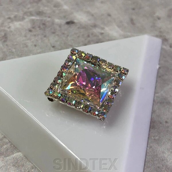 Стрази скляні 17х17 мм, пришивні Crystal з покриттям АВ від компанії SINDTEX - фото 1