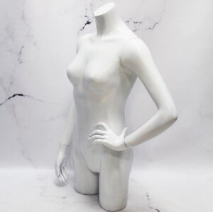 Манекен жіночий торс білий глянсовий лакований для магазину одягу виставковий
