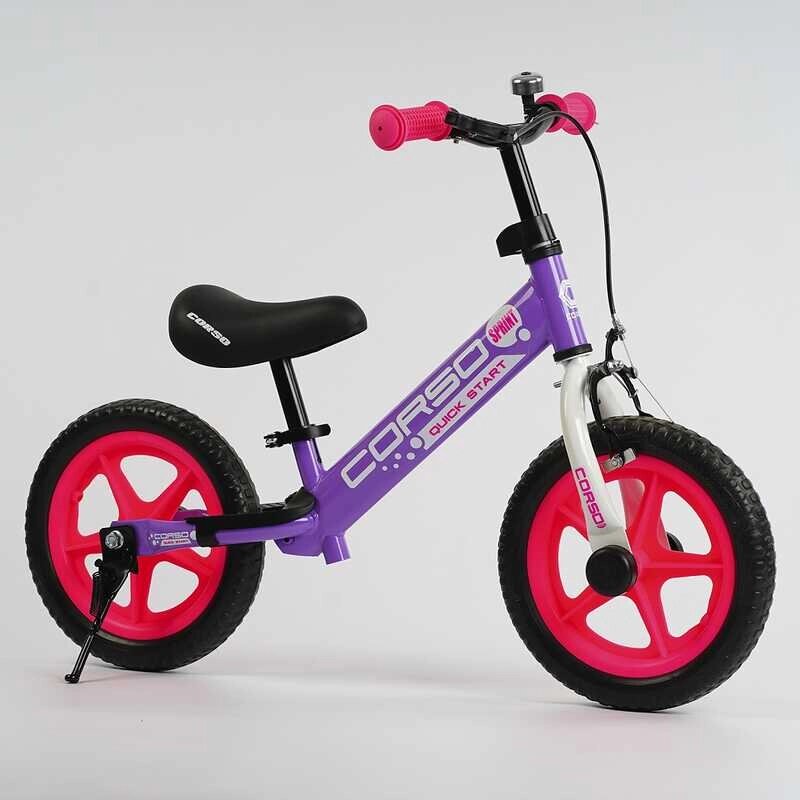 Велобіг "CORSO" сталева рама, ручне гальмо, колесо 12" EVA (ПІНА), підставка для ніг, підніжка /1/ від компанії Pavlusha Toys - фото 1