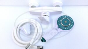 Білий змішувач для ванни пластиковий змішувач для душа фірми UDU код товара 10258