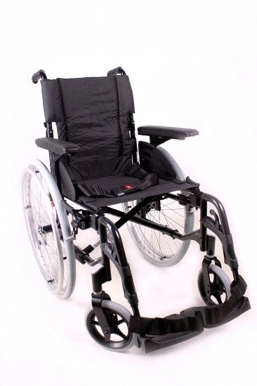 Action 2 NG Крісло - коляска  (40,5 см, колір чорний) Инвалидная коляска  Invacare від компанії Medzenet - фото 1