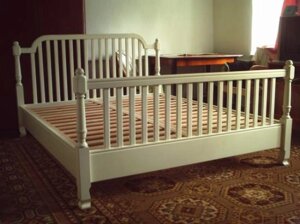 Ліжко двоспальне дерев'яне "Класик"