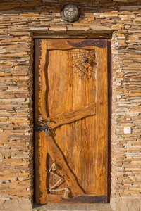 Двері дерев'яні з масиву вхідні №9