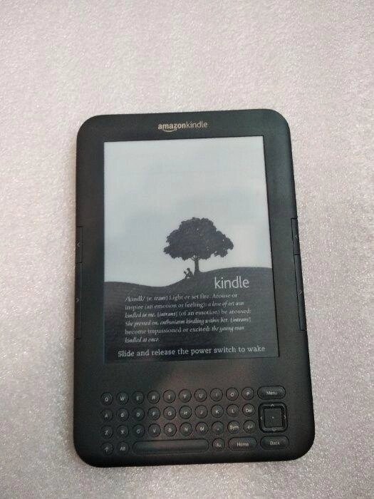 Електронна книжка Amazon Kindle 3 WiFi/3G. Рос/Укр прошивка Читає FB2 від компанії Premium - фото 1