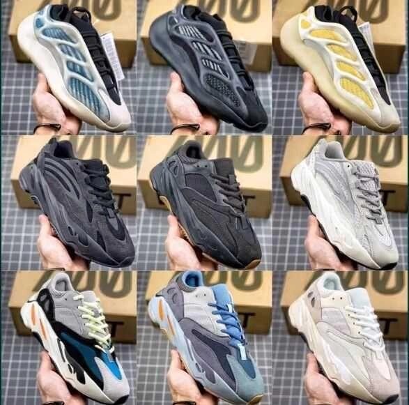 Хіт сезону! Унісекс кросівки Adidas Yeezy Boost 700 від компанії Premium - фото 1