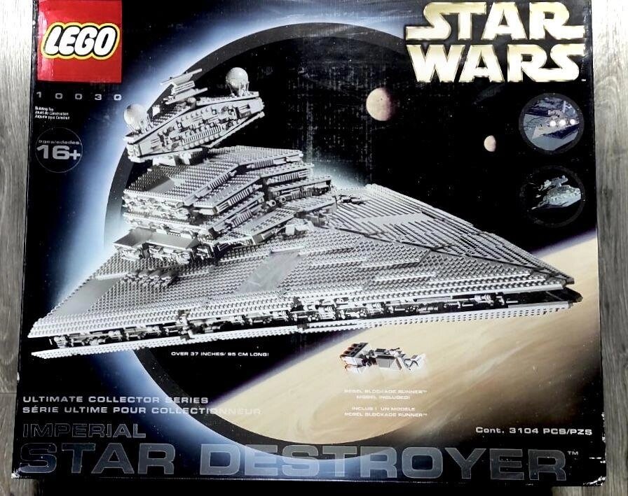 Конструктор LEGO 10030 - Star Wars Imperial Star Destroyer - UCS від компанії Premium - фото 1